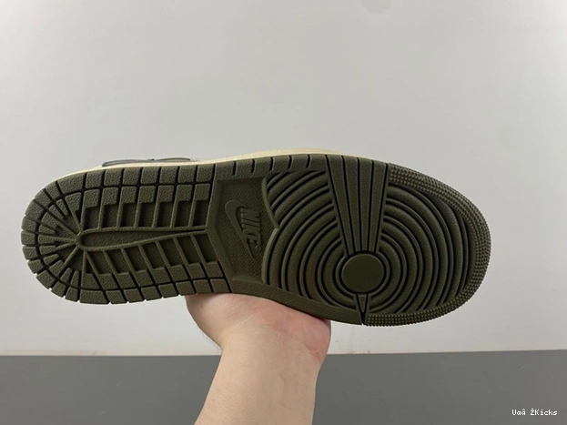 1 4505 DM7866- Scott 37 Travis Reliable x Low OG Air Jordan 1018